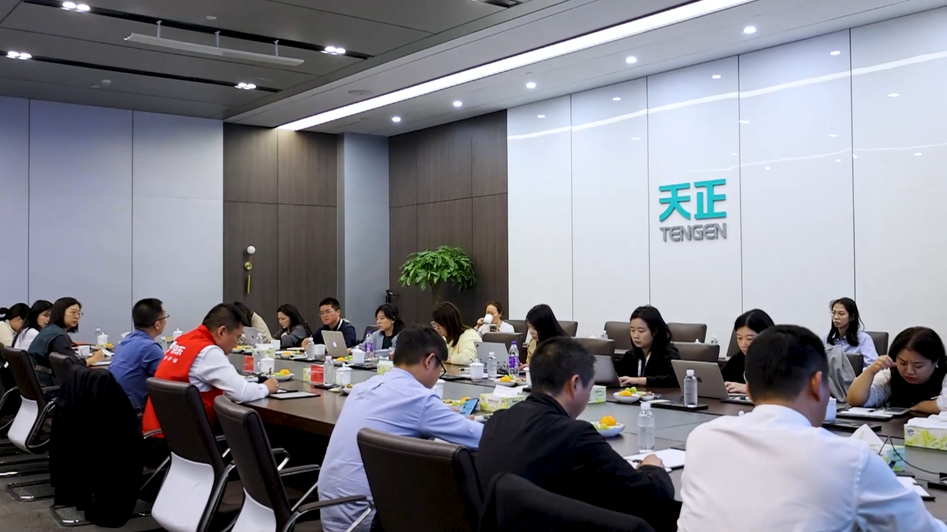 京东工业走进bifa必发，探访产业数智化之路！